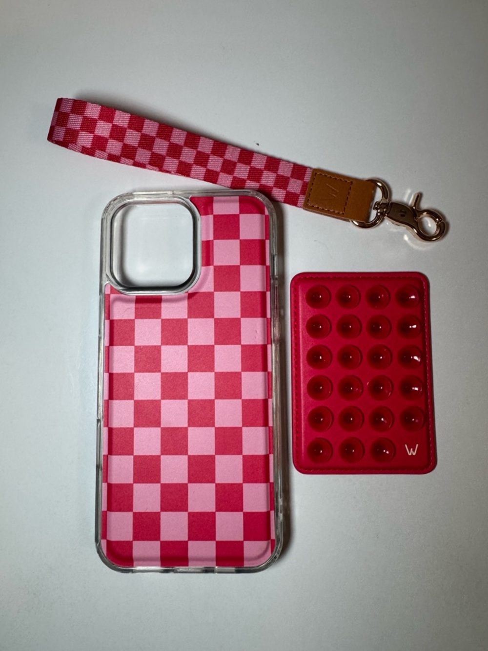 Walli case 16 promax iphone case - wrist strap & suction plate